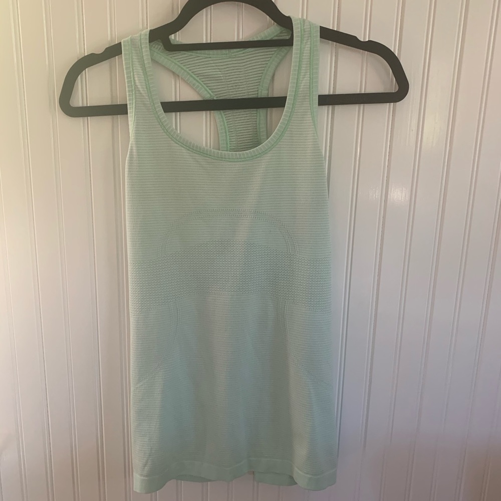 LULULEMON Women’s Cool Razorback